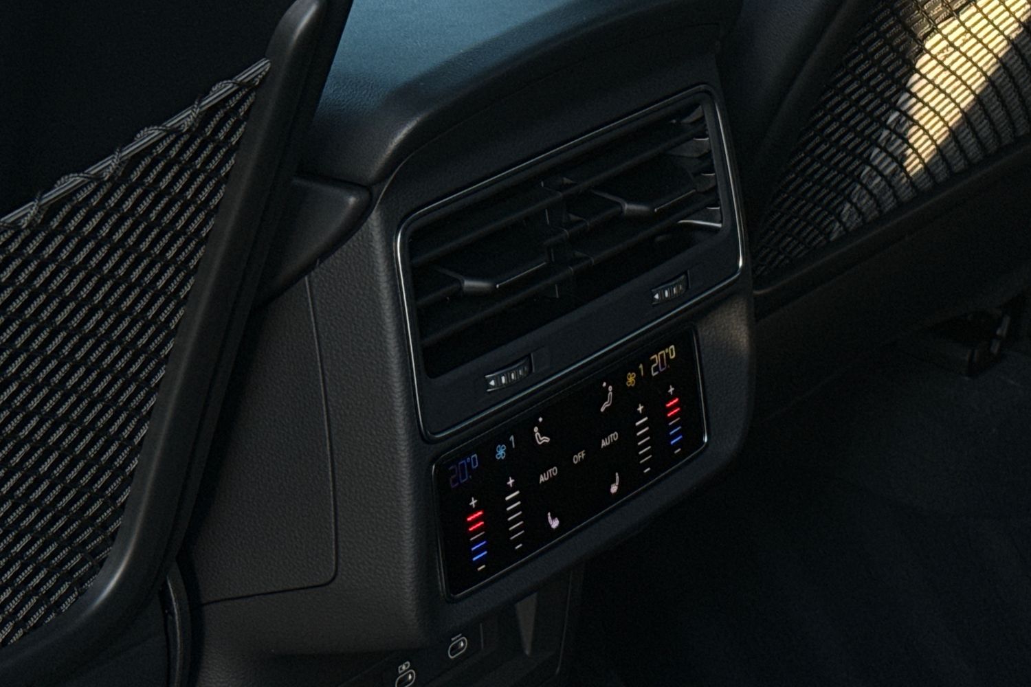 Used Audi Q8 2025 for sale - 76697770: Photo 30