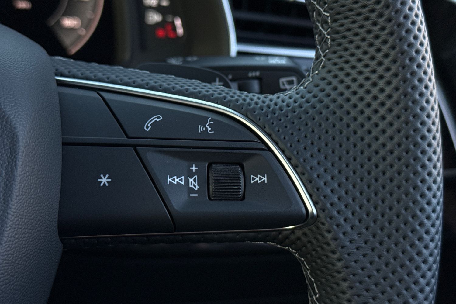 Used Audi Q8 2025 for sale - 76697770: Photo 38