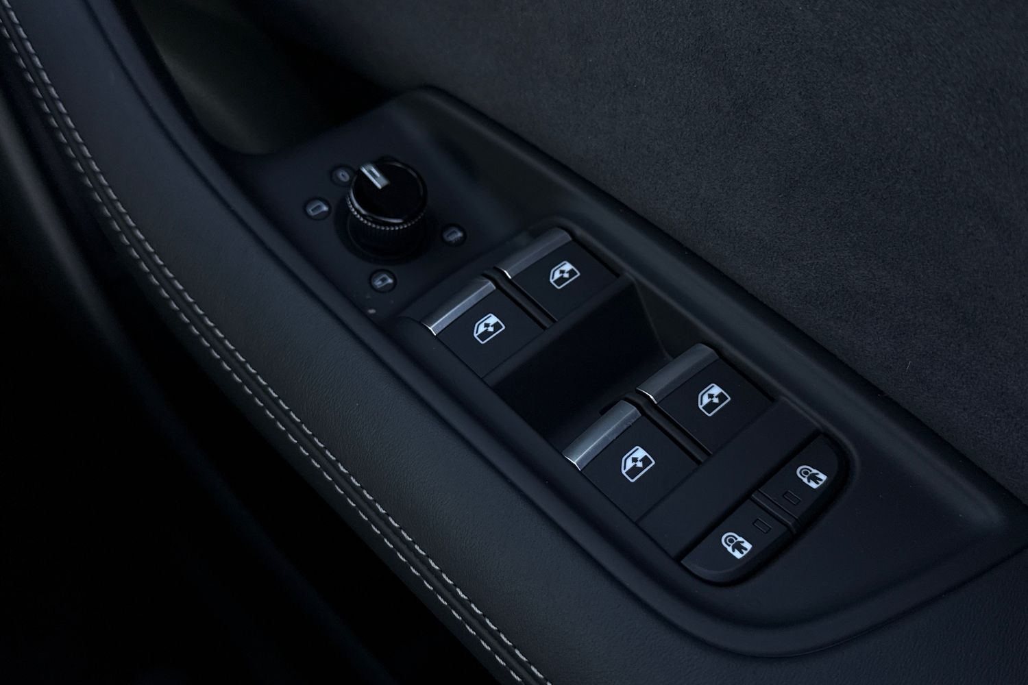 Used Audi Q8 2025 for sale - 76697770: Photo 40