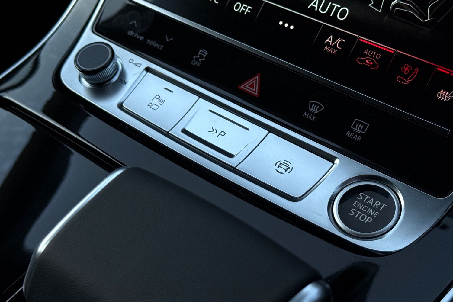 Used Audi Q8 2025 for sale - 76697770: Photo 46