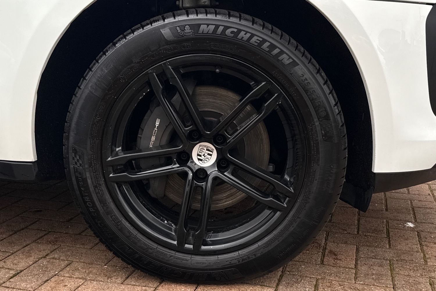 Used Porsche Macan 2023 for sale - 77415294: Photo 13