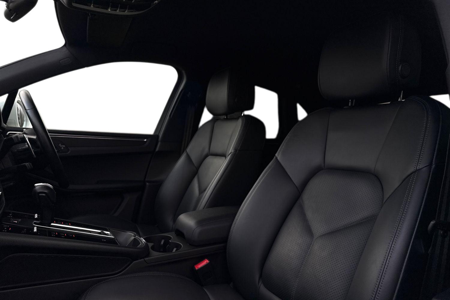 Used Porsche Macan 2023 for sale - 77415294: Photo 16