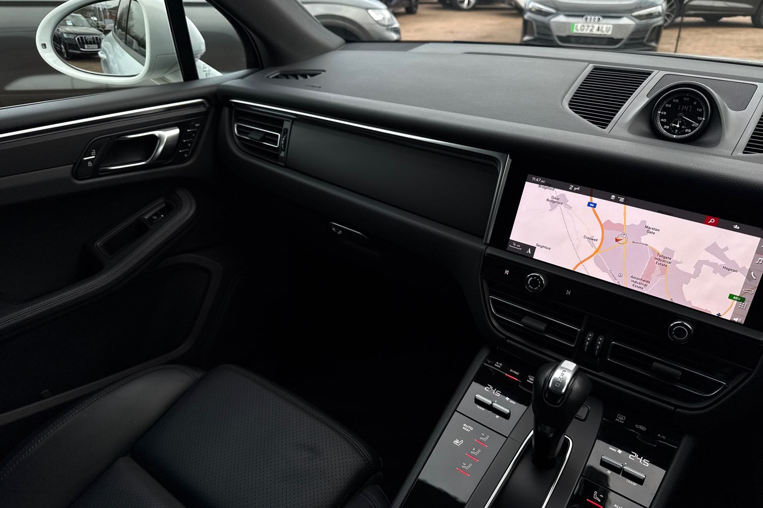 Used Porsche Macan 2023 for sale - 77415294: Photo 20