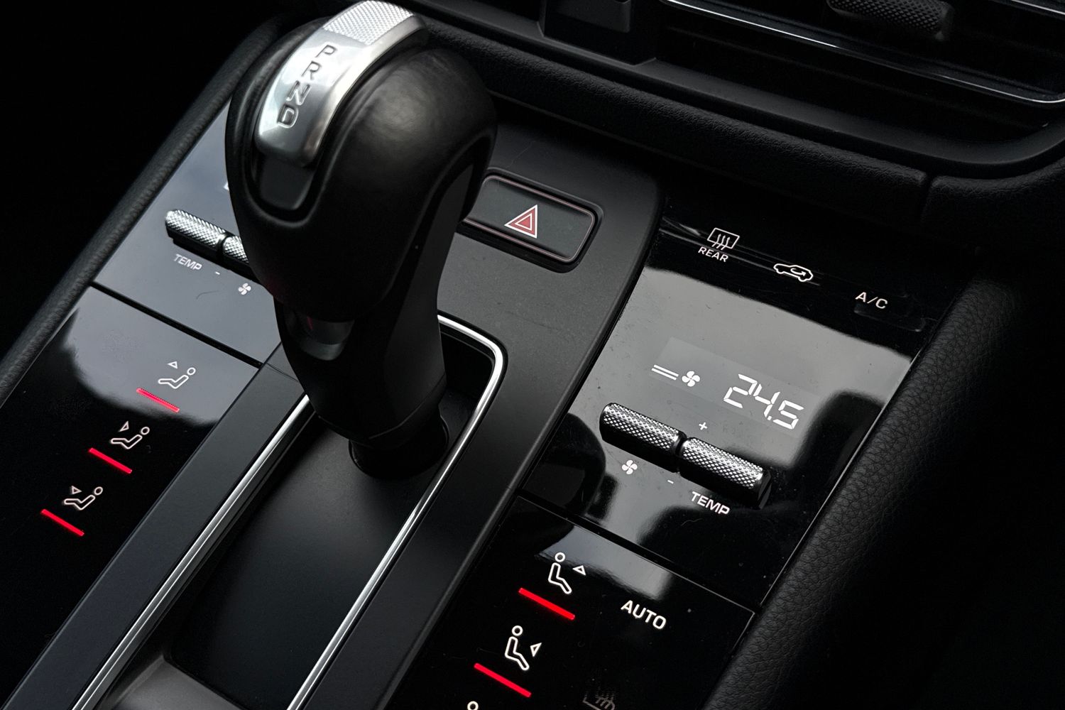 Used Porsche Macan 2023 for sale - 77415294: Photo 22