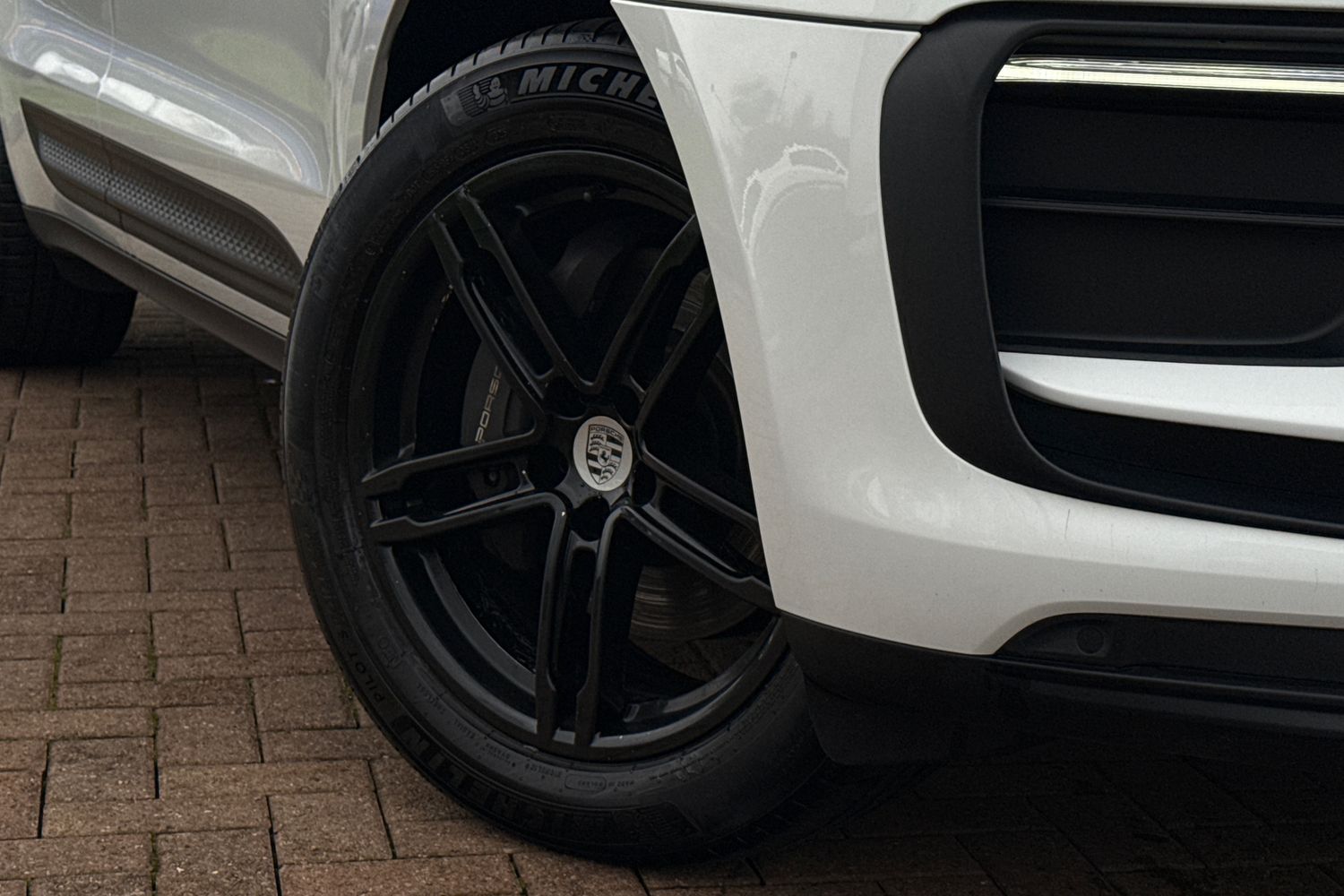 Used Porsche Macan 2023 for sale - 77415294: Photo 26