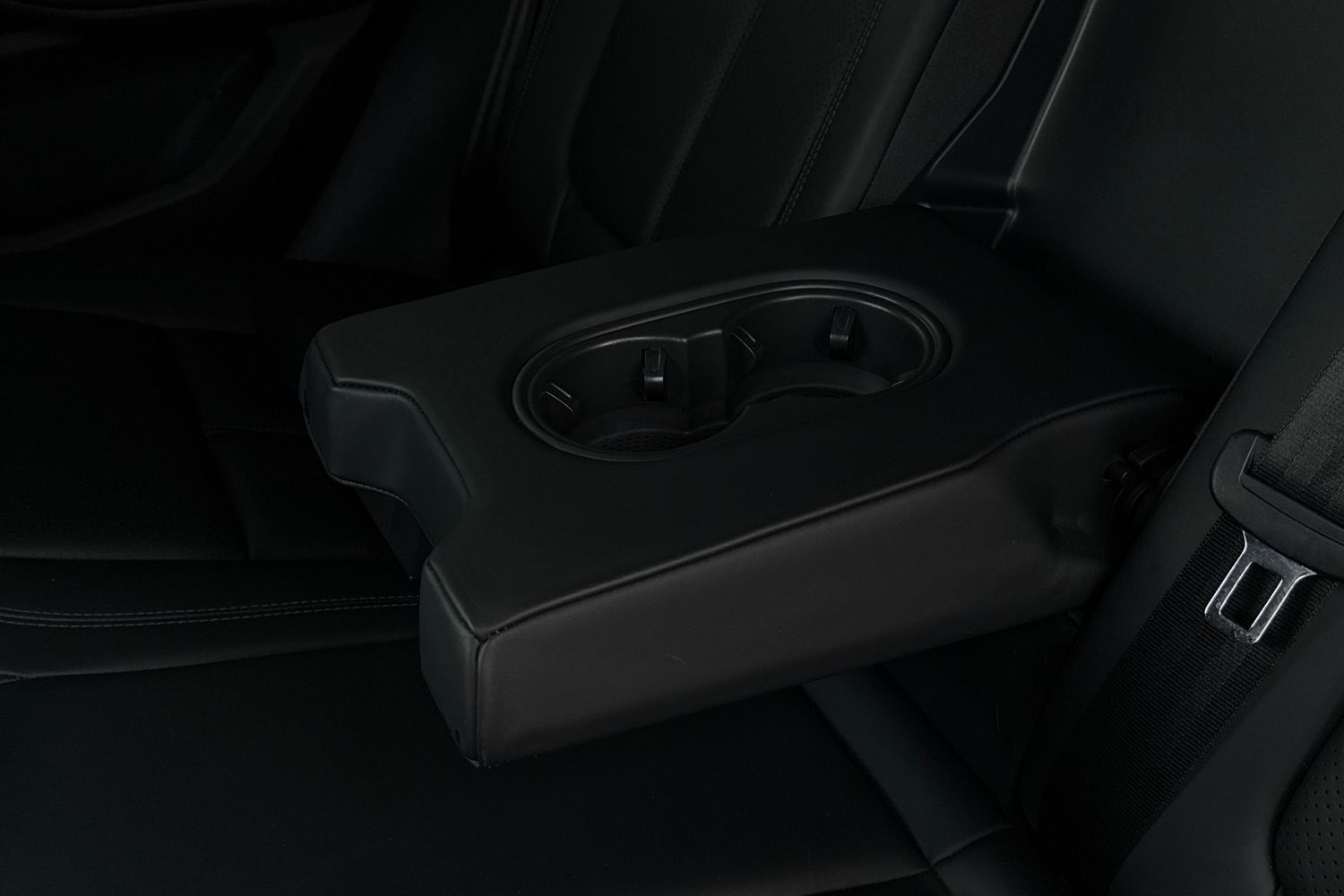 Used Porsche Macan 2023 for sale - 77415294: Photo 28