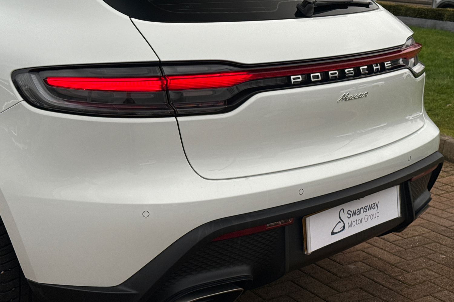 Used Porsche Macan 2023 for sale - 77415294: Photo 8