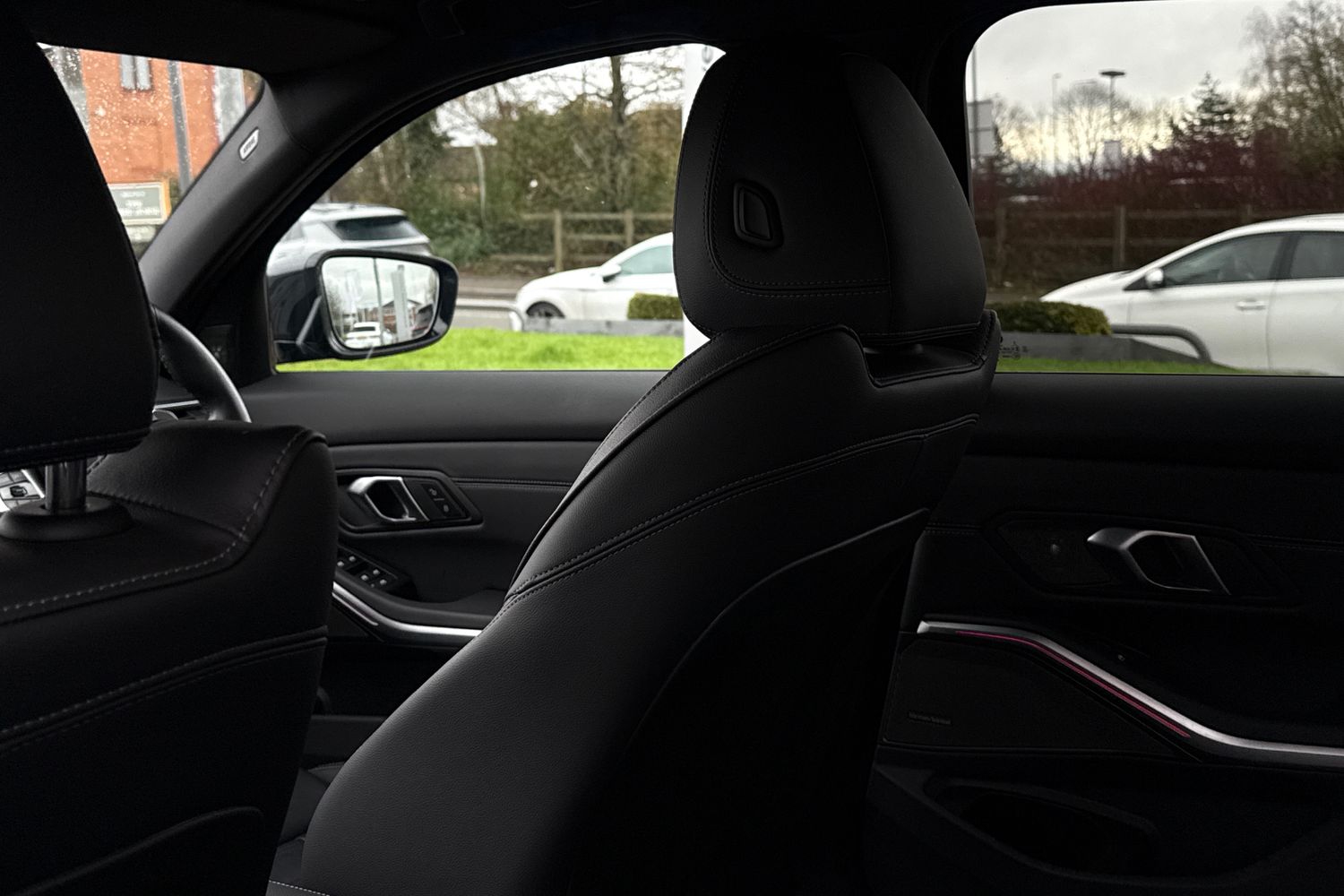 Used BMW 3 Series 2024 for sale - 77340931: Photo 30