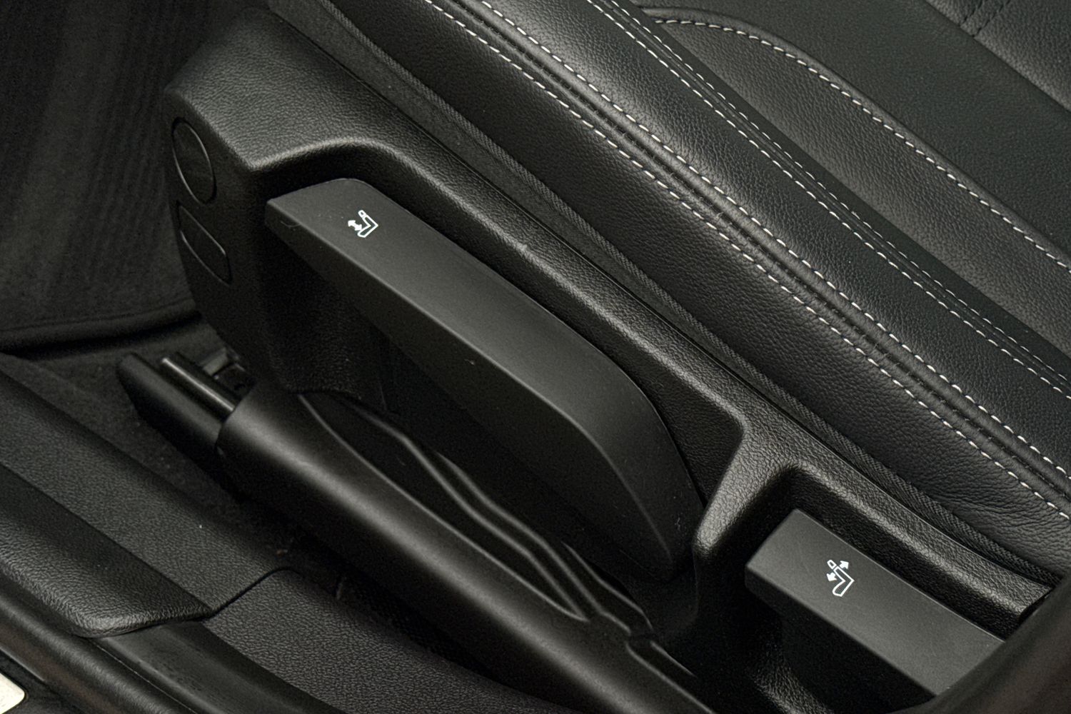 Used BMW 3 Series 2024 for sale - 77340931: Photo 33