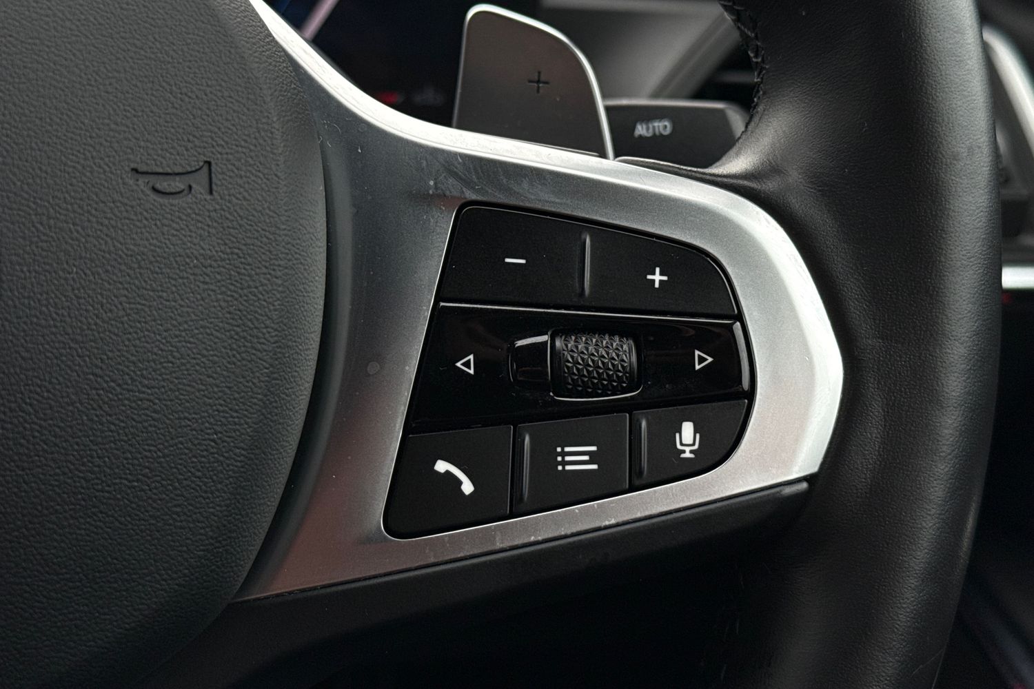 Used BMW 3 Series 2024 for sale - 77340931: Photo 38