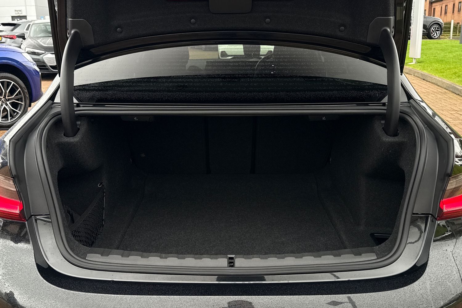 Used BMW 3 Series 2024 for sale - 77340931: Photo 9