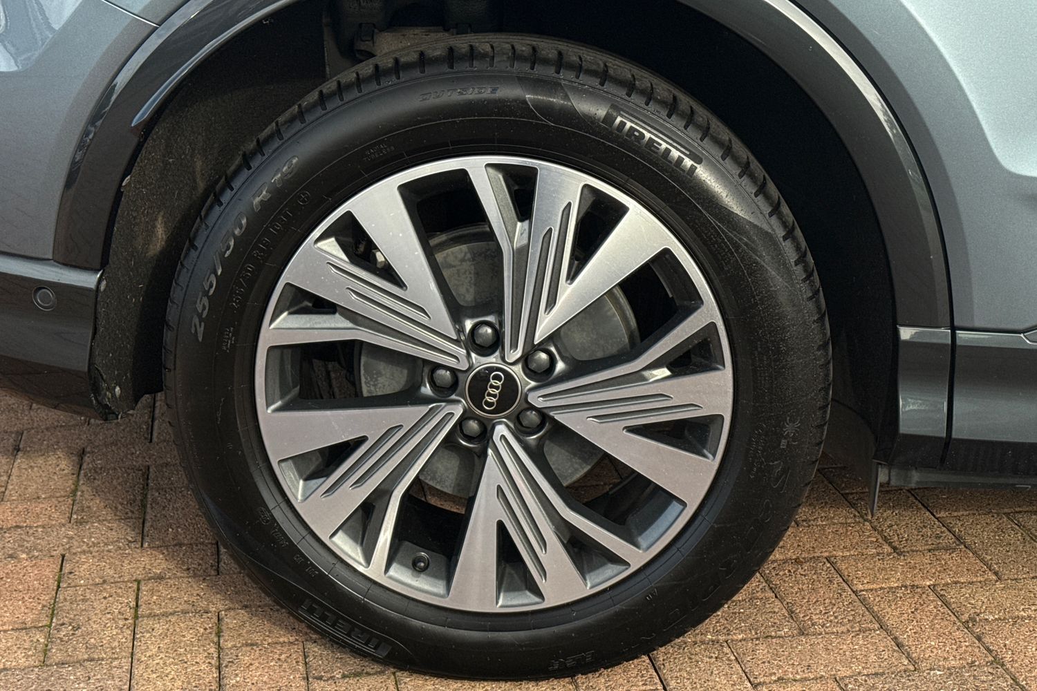 Used Audi Q4 e-tron 2023 for sale - 76401694: Photo 12