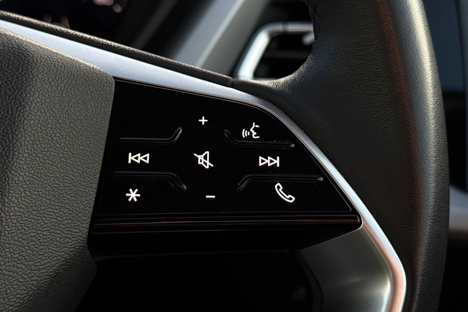 Used Audi Q4 e-tron 2023 for sale - 76401694: Photo 45