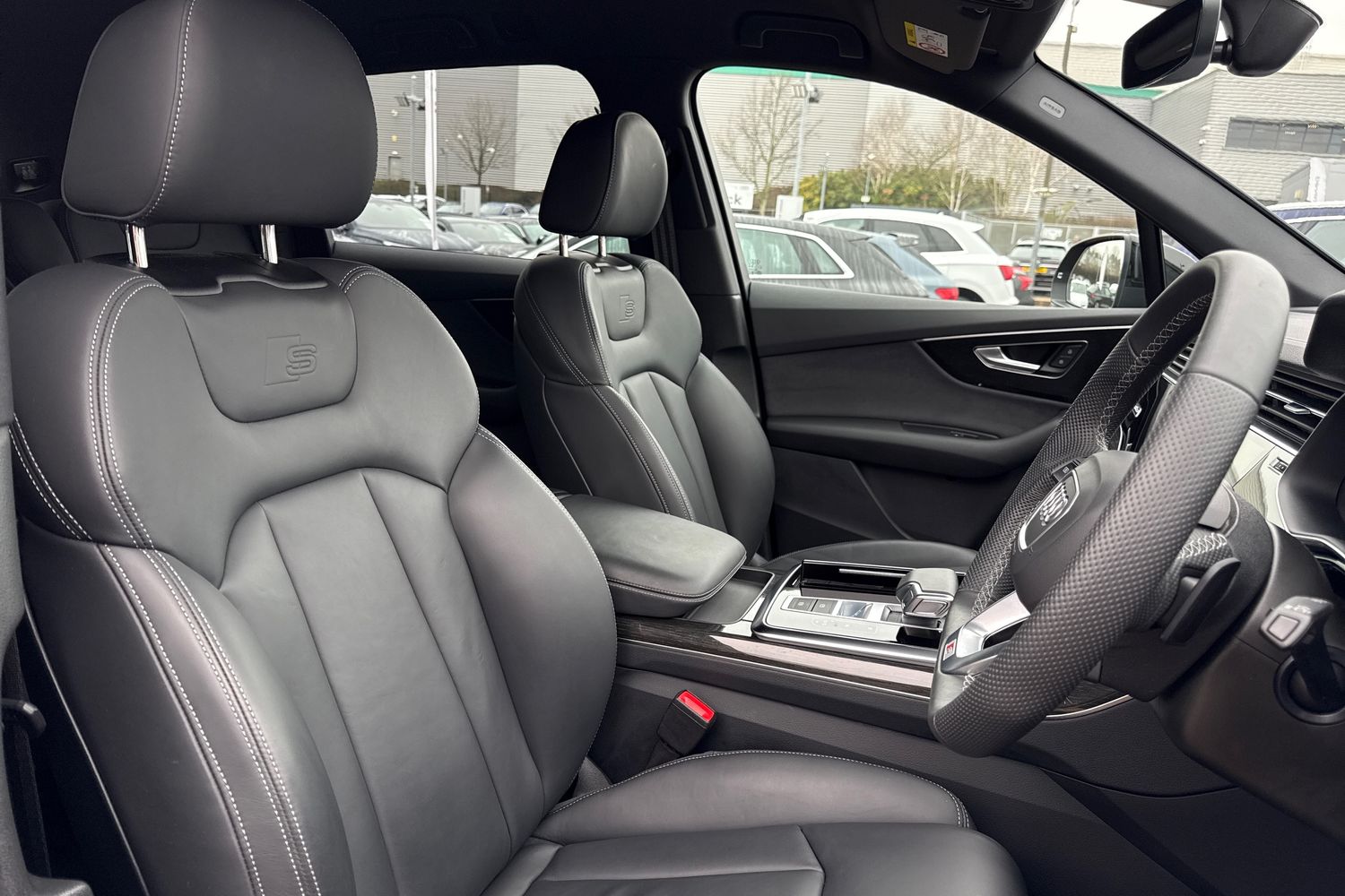 Used Audi Q7 2025 for sale - 77929052: Photo 45