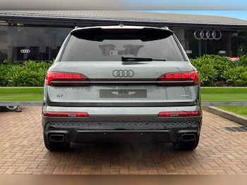 Used Audi Q7 2025 for sale - 76654042: Photo