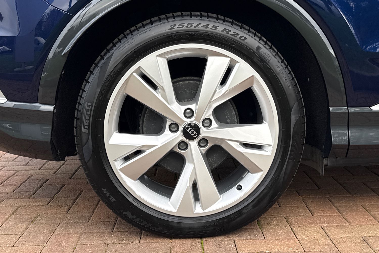 Used Audi Q4 e-tron 2024 for sale - 76495272: Photo 11