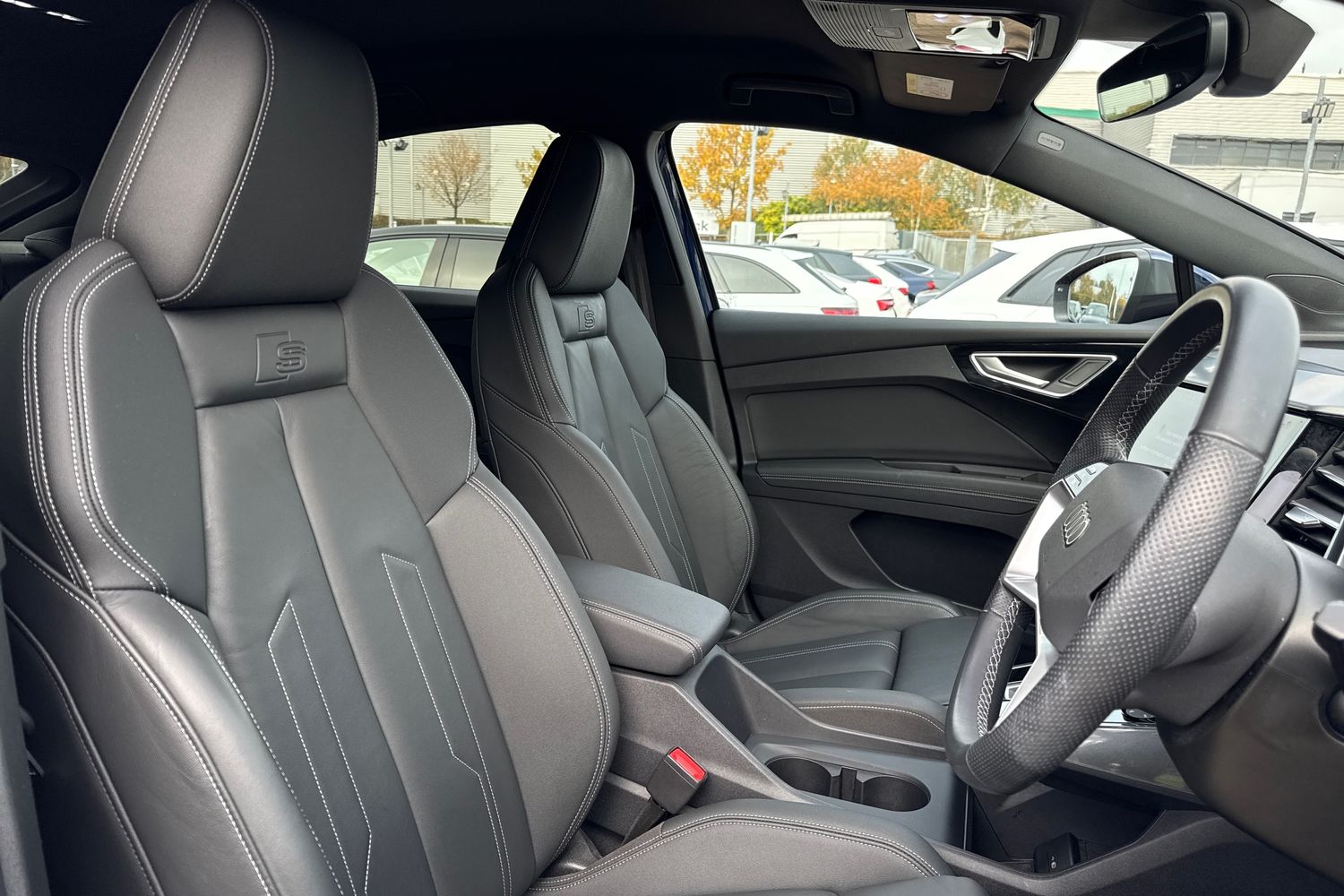 Used Audi Q4 e-tron 2024 for sale - 76495272: Photo 45