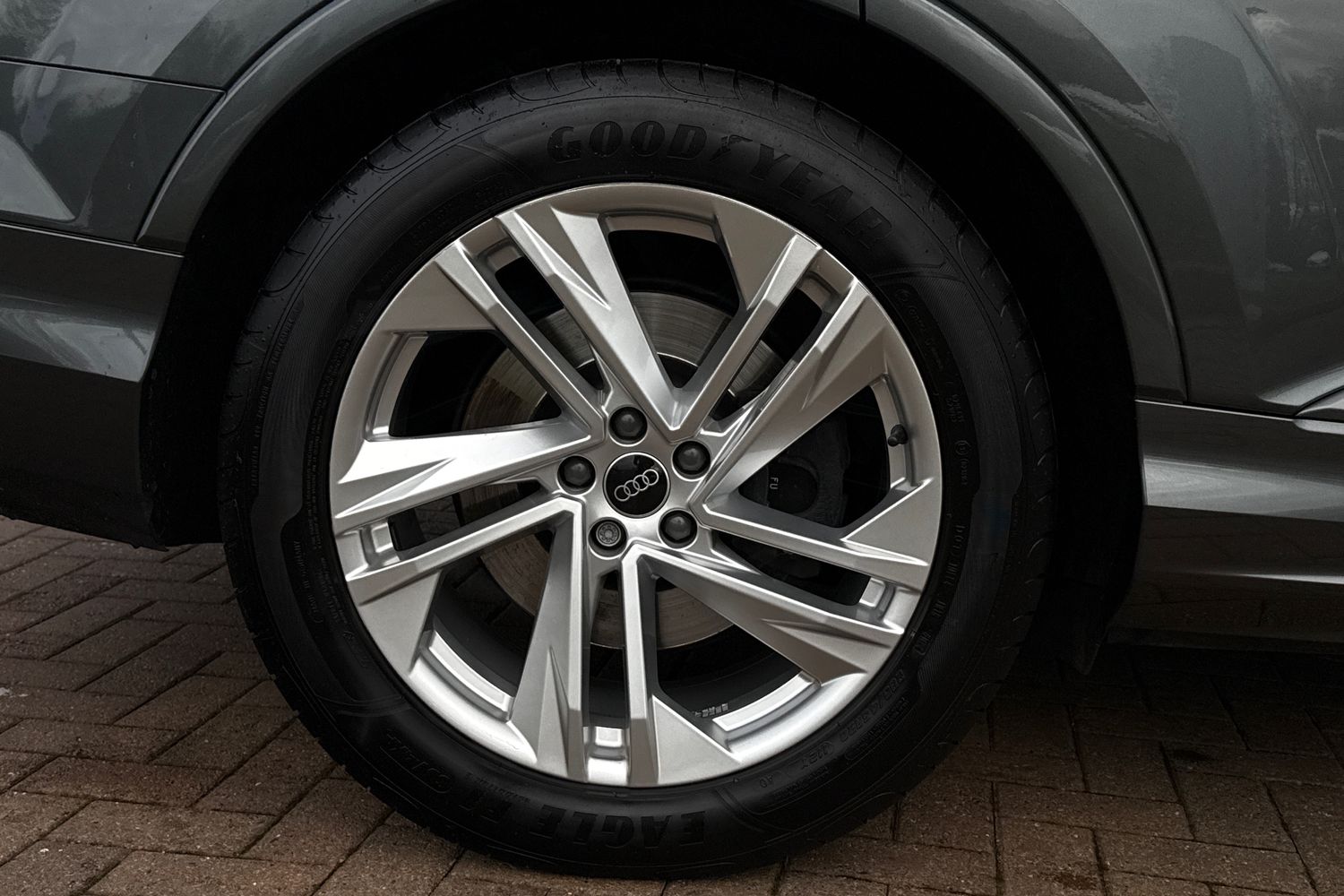 Used Audi Q7 2023 for sale - 77904495: Photo 12