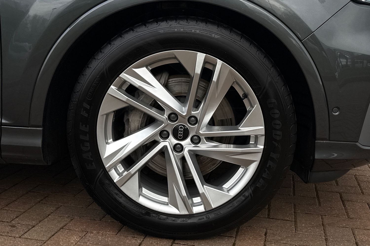 Used Audi Q7 2023 for sale - 77904495: Photo 13