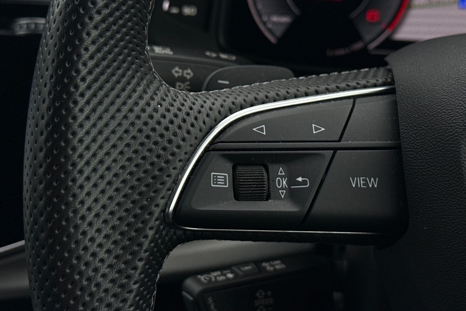 Used Audi Q7 2023 for sale - 77904495: Photo 35