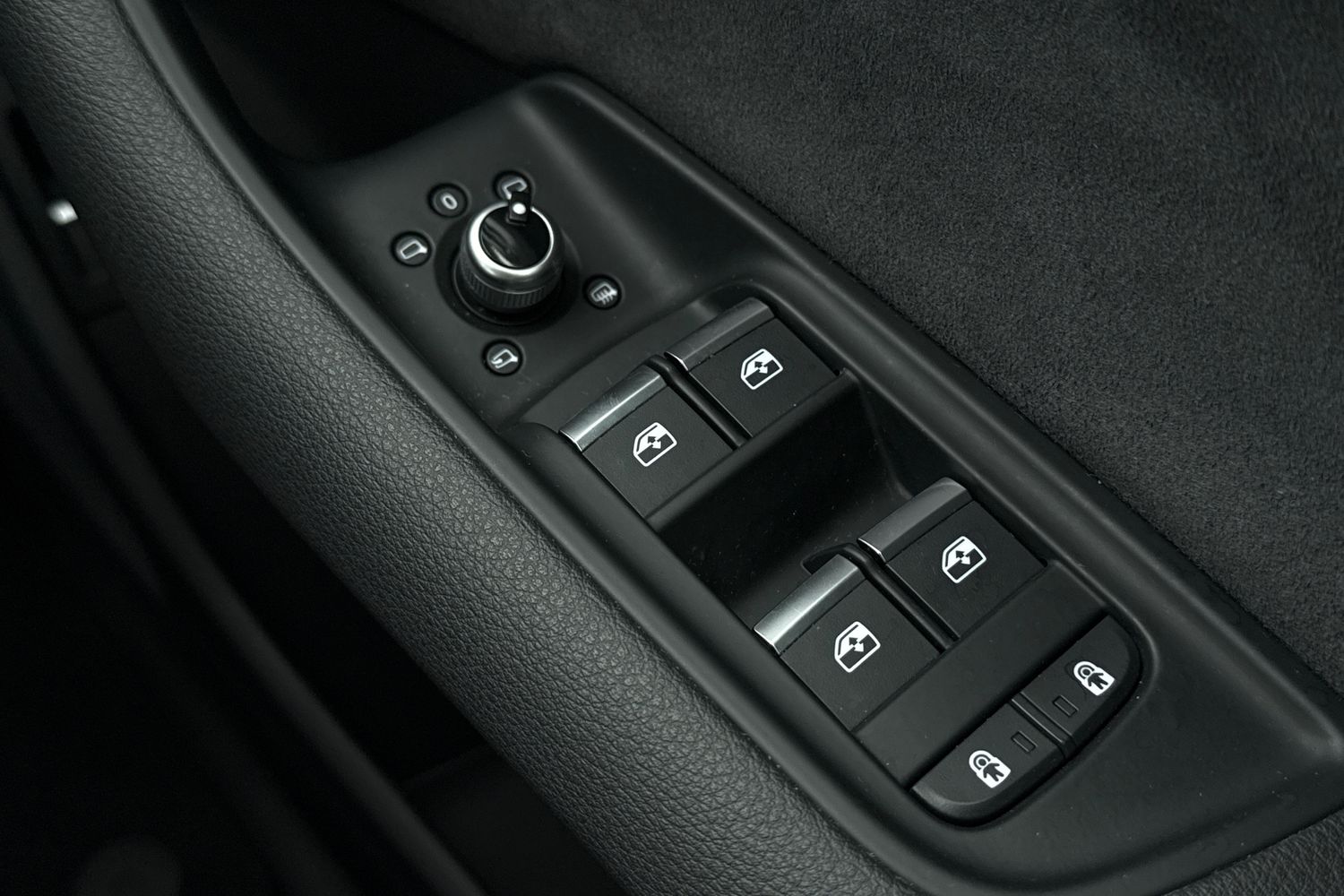 Used Audi Q7 2023 for sale - 77904495: Photo 38