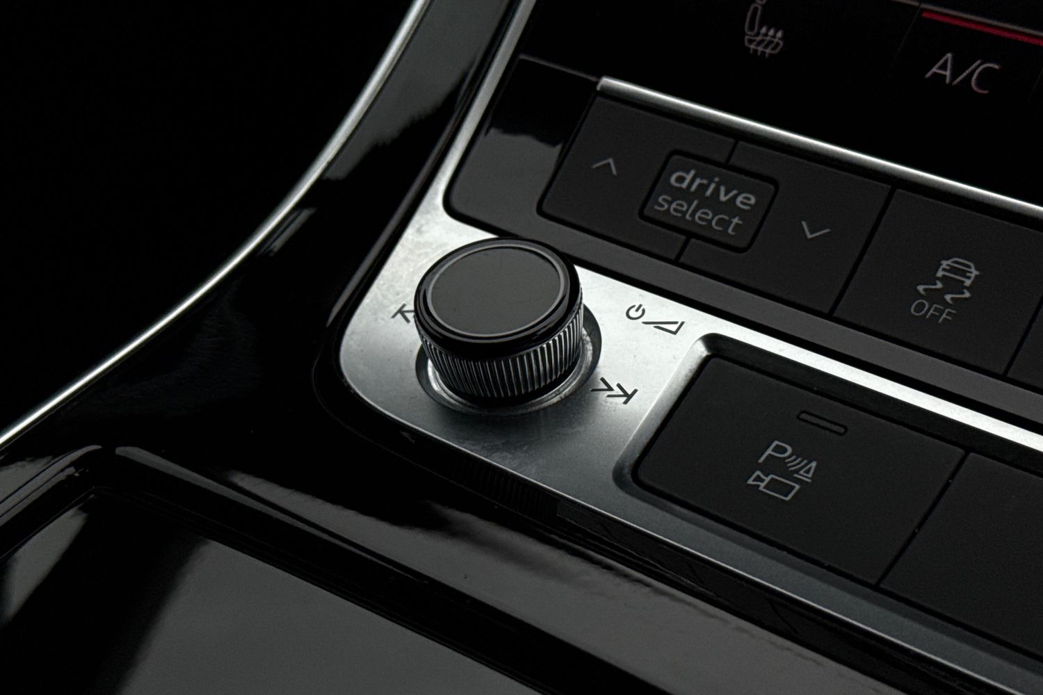 Used Audi Q7 2023 for sale - 77904495: Photo 45