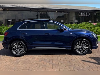 Used Audi Q3 2025 for sale - 78734542: Photo