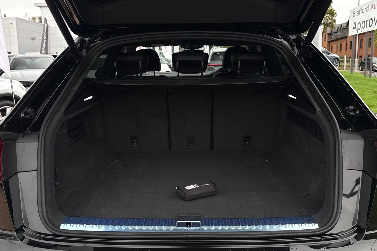 Used Audi Q8 2026 for sale - 77383202: Photo 6