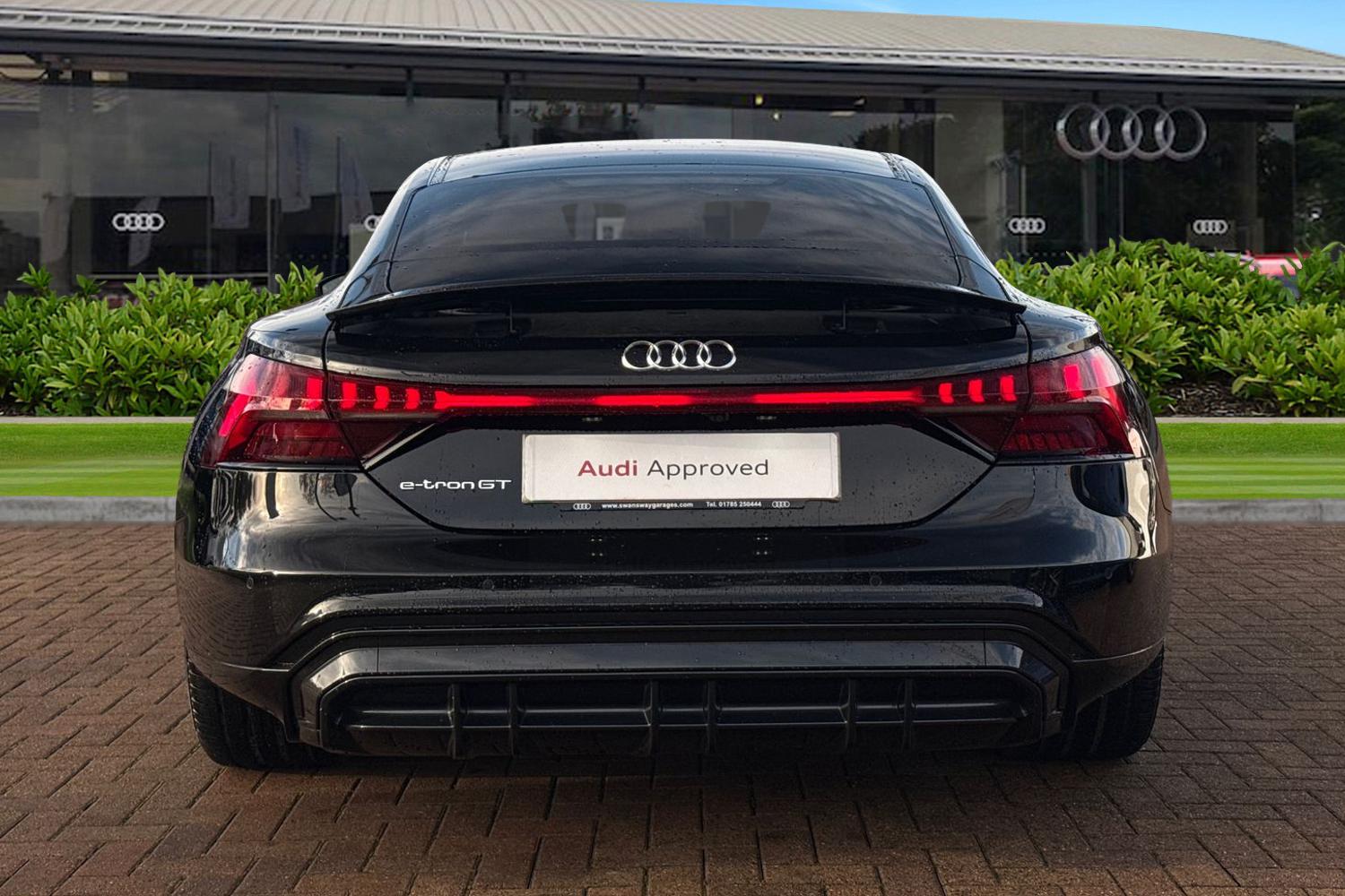 Used Audi e-tron GT 2023 for sale - 76909369: Photo 4