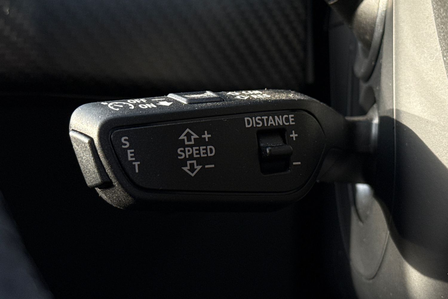 Used Audi e-tron GT 2023 for sale - 76909369: Photo 40