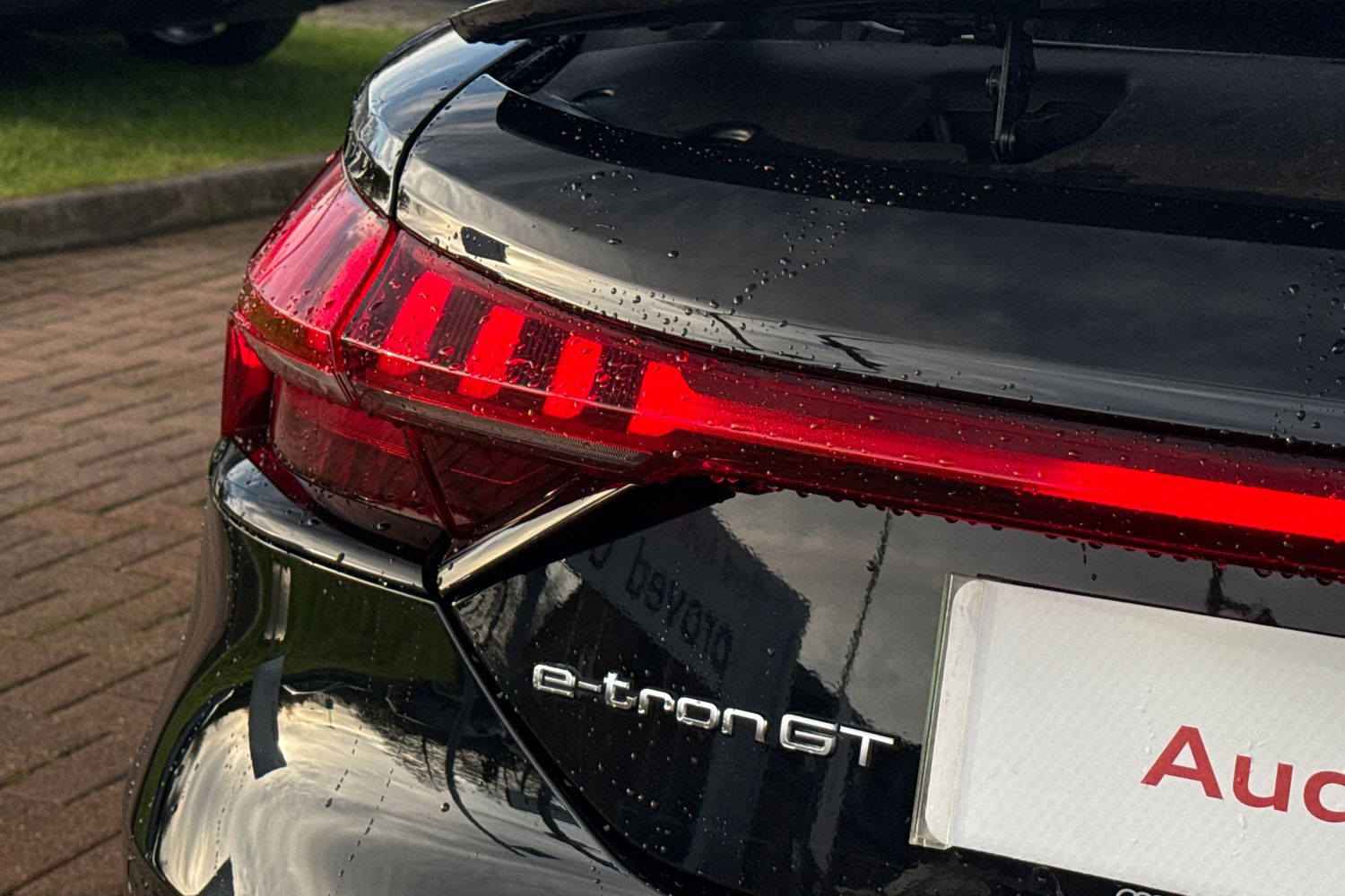 Used Audi e-tron GT 2023 for sale - 76909369: Photo 51