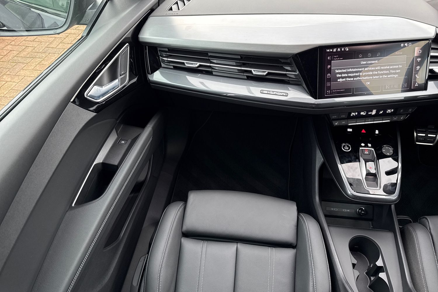 Used Audi Q4 e-tron 2026 for sale - 77382861: Photo 14