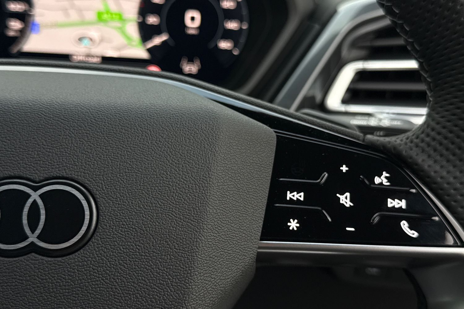 Used Audi Q4 e-tron 2026 for sale - 77382861: Photo 48