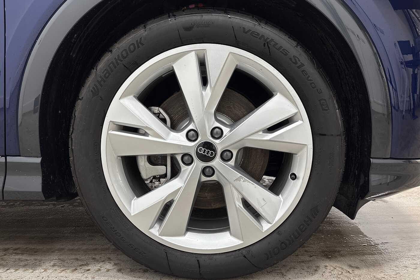 Used Audi Q4 e-tron 2025 for sale - 76909401: Photo 5