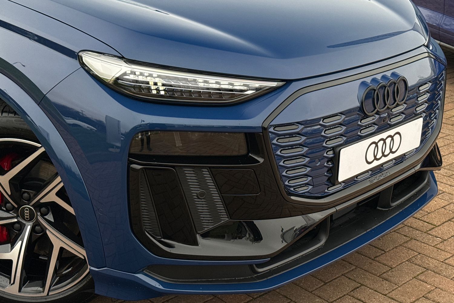 Used Audi Q6 e-tron 2026 for sale - 77302923: Photo 8