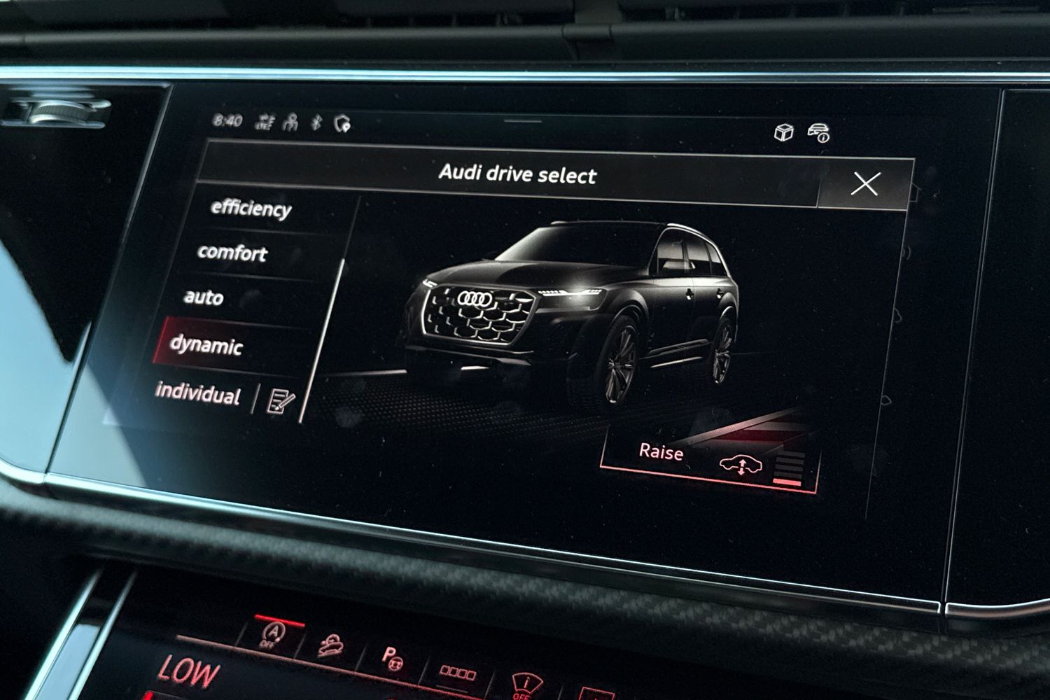 Used Audi SQ7 2025 for sale - 76654247: Photo 45