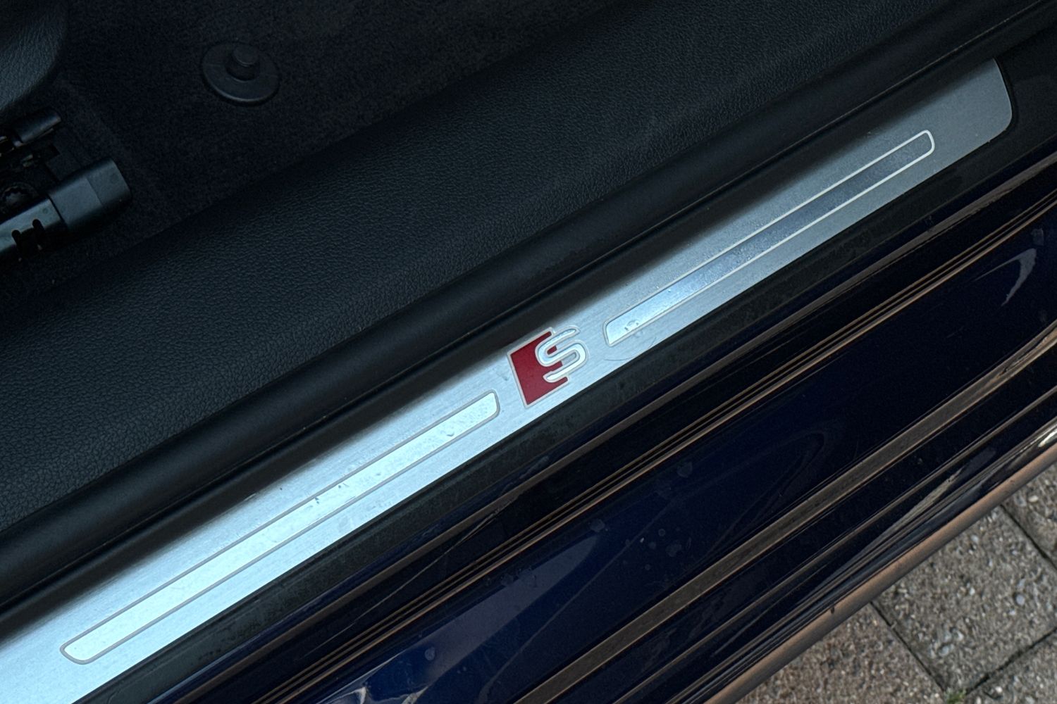 Vehicle 30