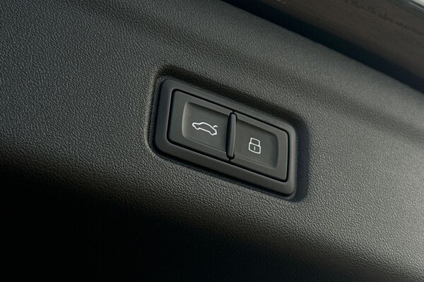 Used Audi Q6 e-tron 2024 for sale - 76274614: Photo 27