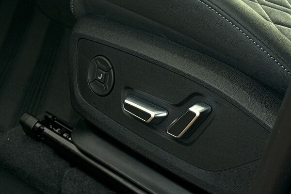 Used Audi Q6 e-tron 2024 for sale - 76274614: Photo 32