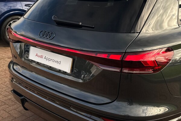 Used Audi Q6 e-tron 2024 for sale - 76274614: Photo 49