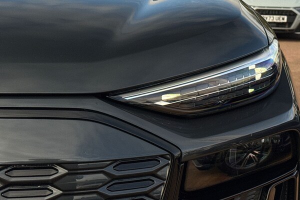 Used Audi Q6 e-tron 2024 for sale - 76274614: Photo 54