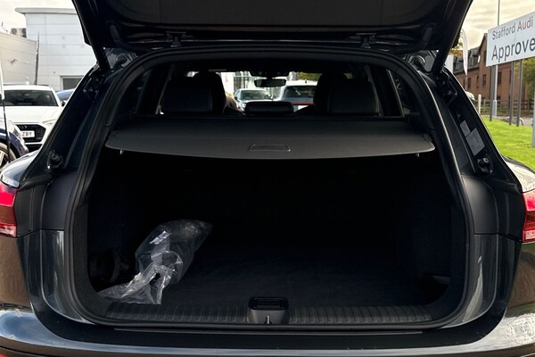 Used Audi Q6 e-tron 2024 for sale - 76274614: Photo 7