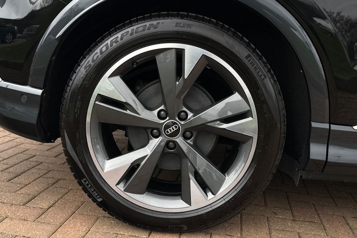 Used Audi Q4 e-tron 2023 for sale - 77692315: Photo 11