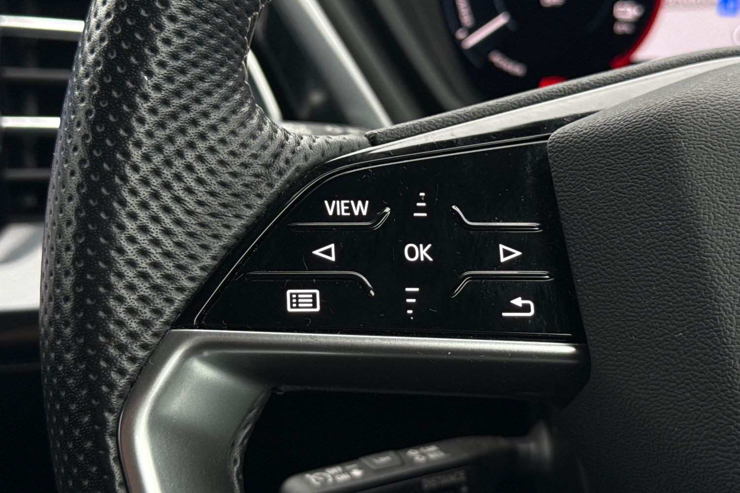 Used Audi Q4 e-tron 2023 for sale - 77692315: Photo 35