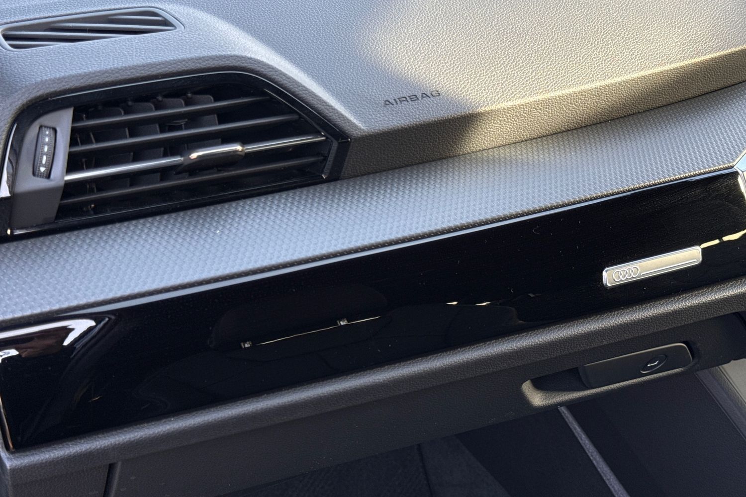 Used Audi Q3 2025 for sale - 76955416: Photo 34