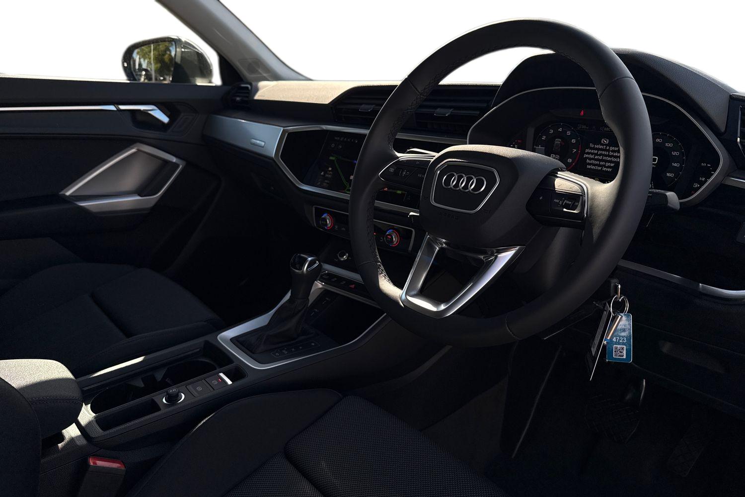 Used Audi Q3 2025 for sale - 76368663: Photo 13