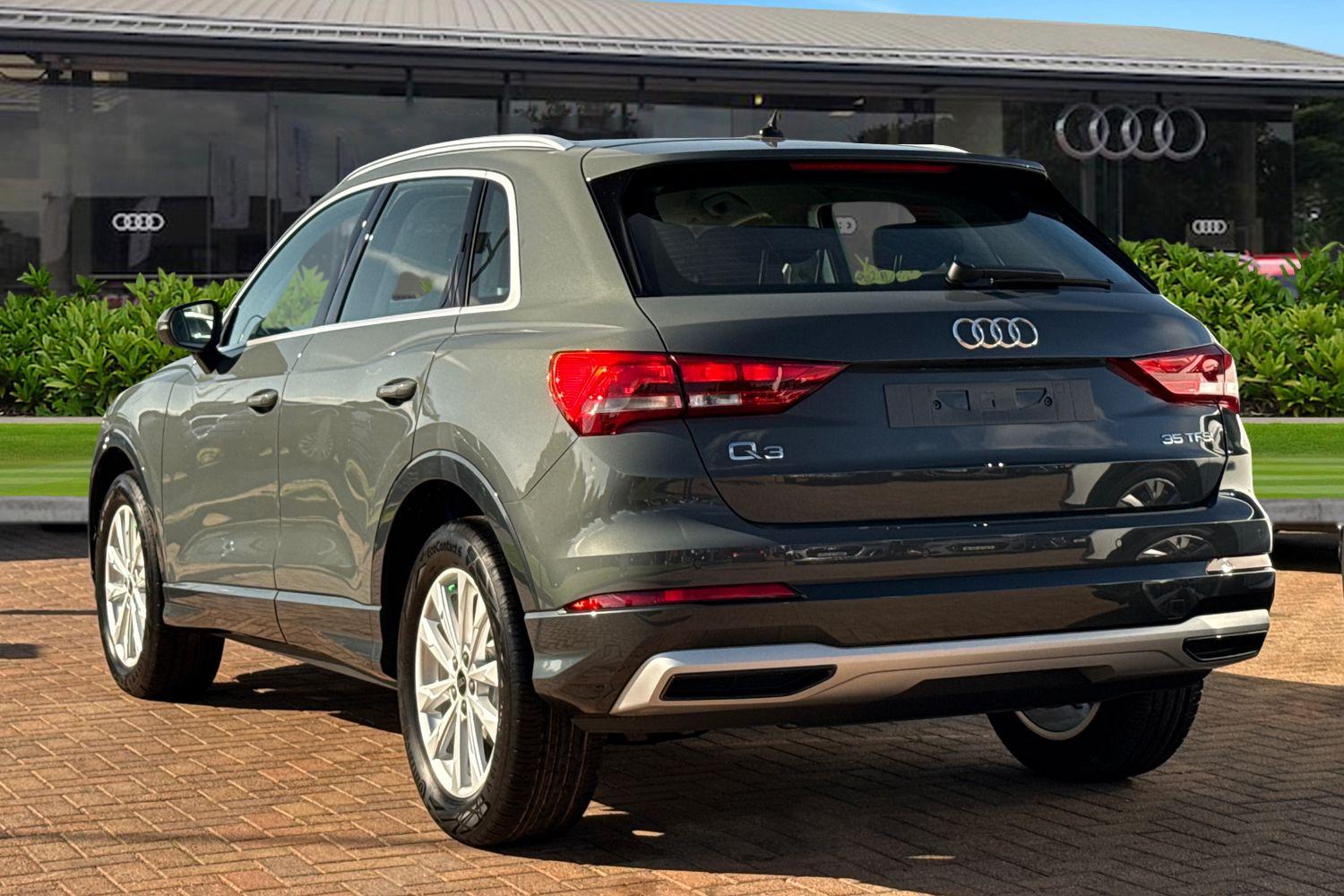 Used Audi Q3 2025 for sale - 76368663: Photo 2