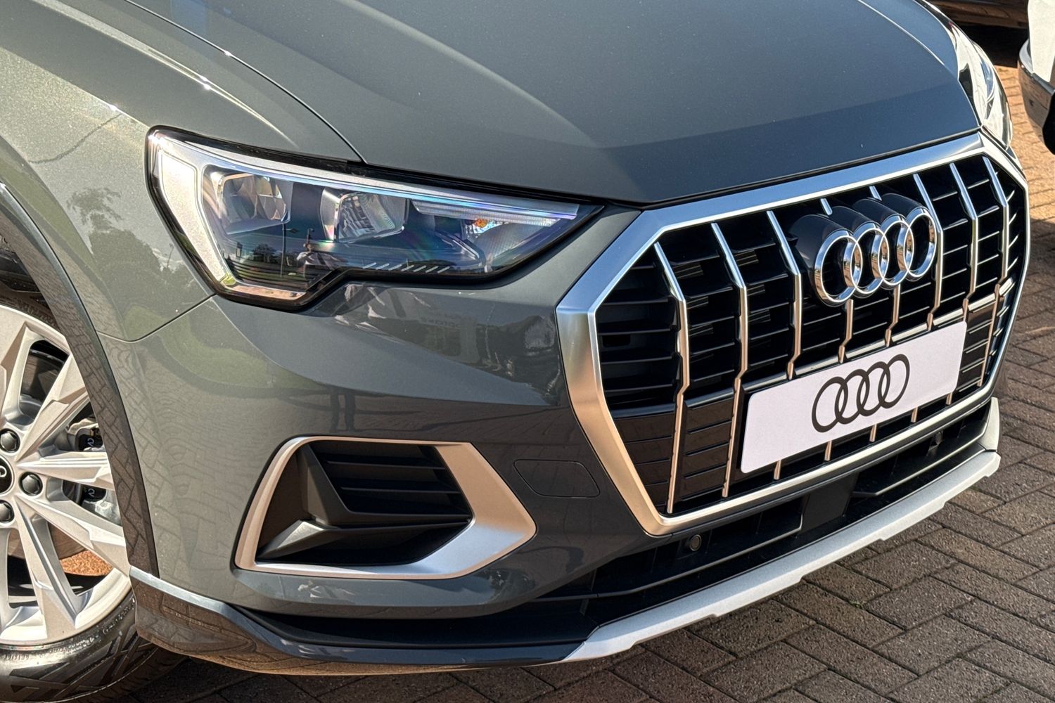 Used Audi Q3 2025 for sale - 76368663: Photo 8
