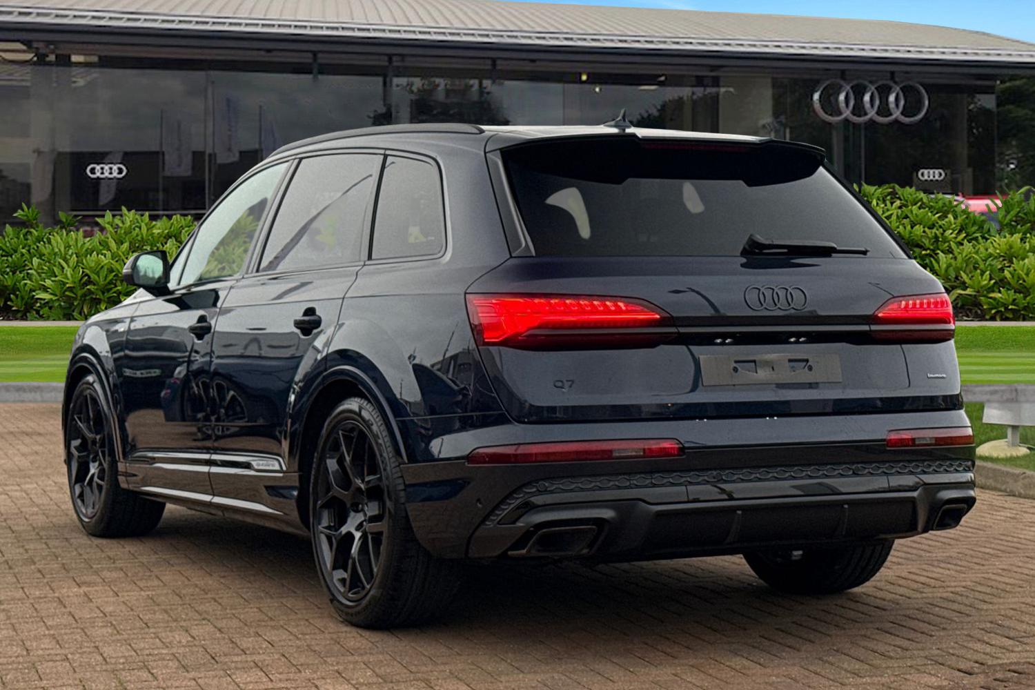 Used Audi Q7 2026 for sale - 77890631: Photo 2