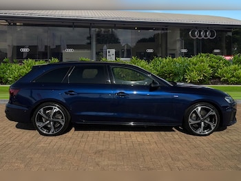 Used Audi A4 Avant 2024 for sale - 77943696: Photo
